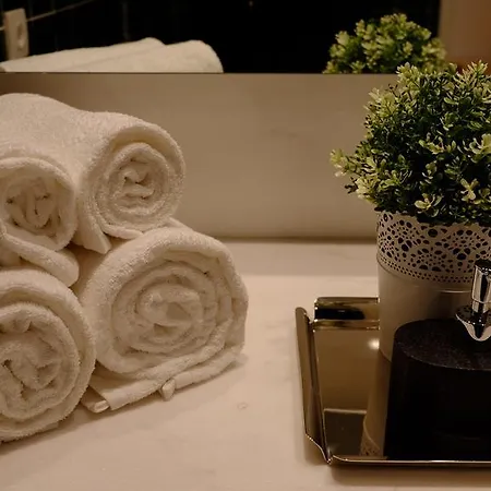 Finestay Palace בית אירוח ליסבון