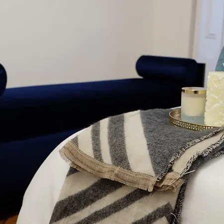 בית אירוח Finestay Palace *