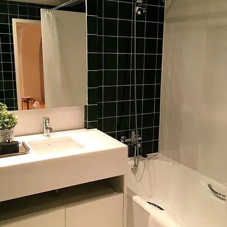 בית אירוח Finestay Palace