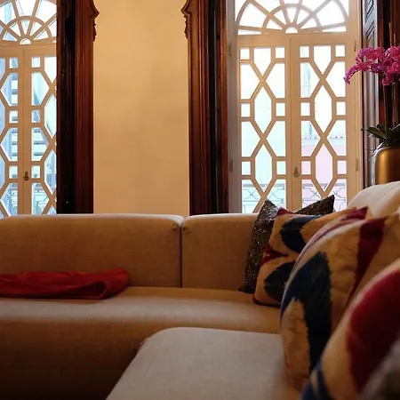 Homestay Finestay Palace